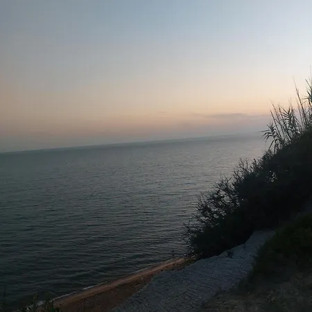 E & K Sea View Urlaub Mit Ausblick Entspannung Direkt Am Апартаменты Агиос-Георгиос